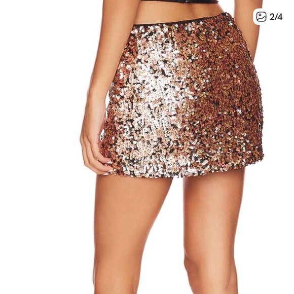 Free People Annalise Copper Rose Gold Sequin Mini Skirt Party Size 6 NWT - Picture 2 of 7